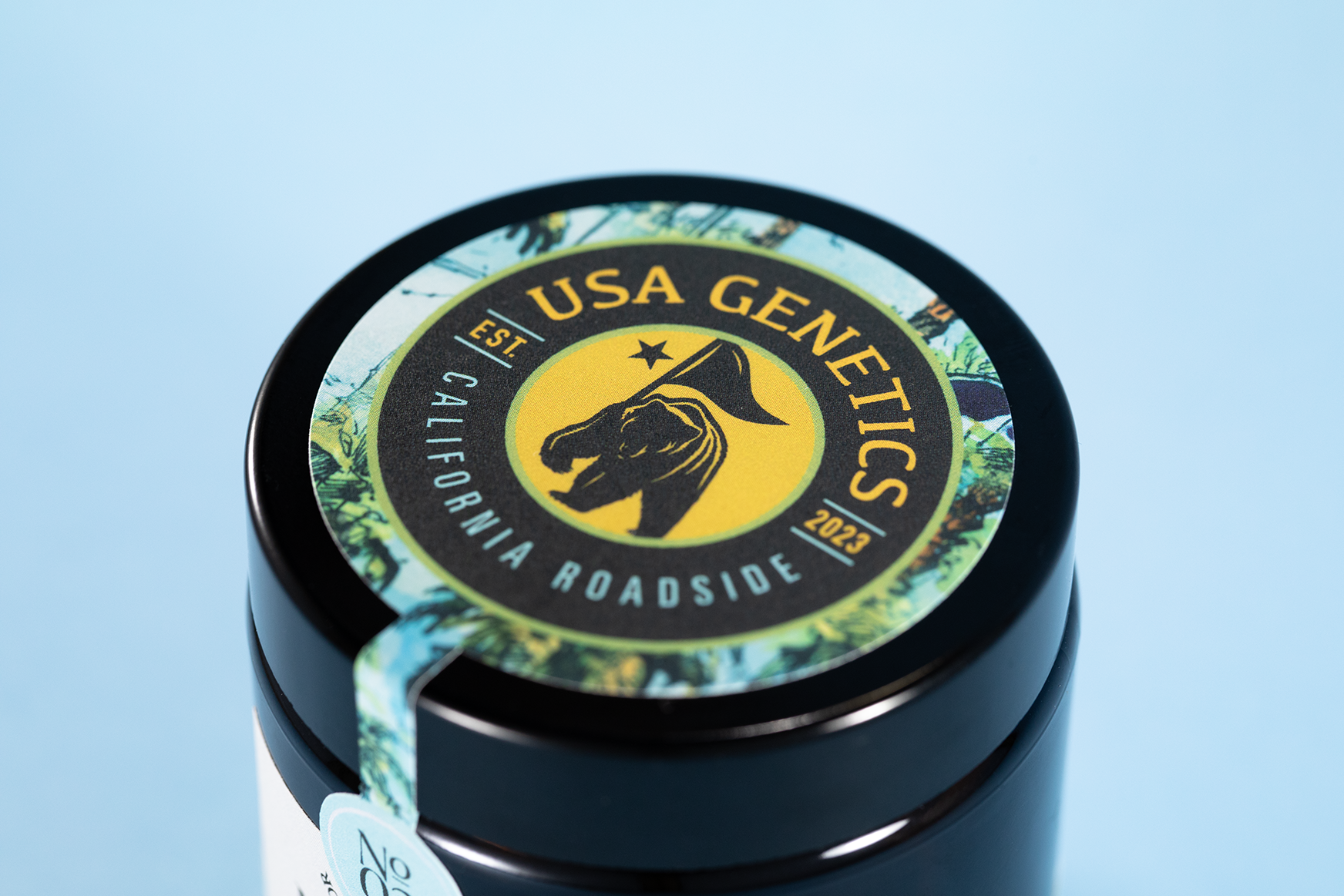 Pot de fleur de CBD USA GENETICS CALI de chez Maison Sativa