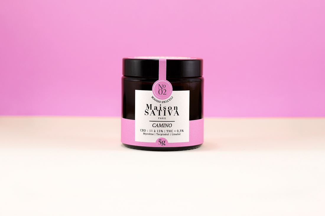 Découvrez la Camino de Maison Sativa : une fusion parfaite entre Lemon Ice et Strawberry Kush. Une expérience sensorielle unique avec des arômes fruités et une relaxation profonde. La Camino, une fleur de CBD qui vous transporte vers de nouveaux horizons. Maison Sativa à Cherbourg-en-Cotentin, 50100.