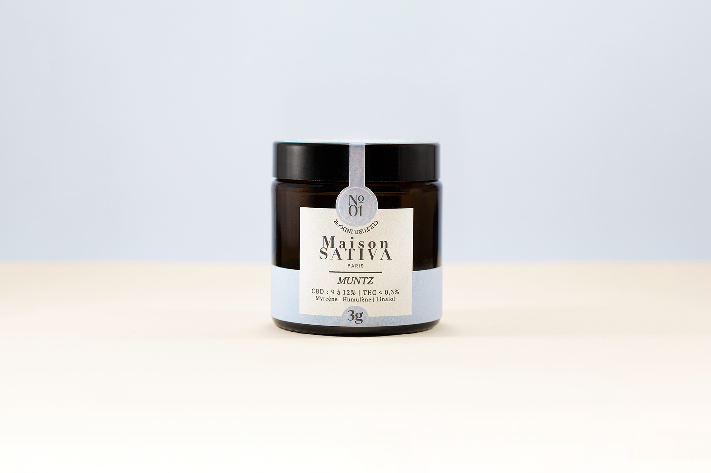 pot de fleurs de cbd Muntz de chez Maison Sativa, une fleur de CBD aux effets puissants pour retrouver le sommeil et combattre l'anxiété. Cherbourg-en-cotentin, 50100