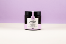 Fleurs de CBD béluga de chez Maison sativa à cherbourg en cotentin, 50100. Fleur de cannabis légal puissante pour le sommeil. La fleur est conservée dans un pot en verre pharmaceutique recyclé pour préserver la qualité de la fleur et de l'environnement. 