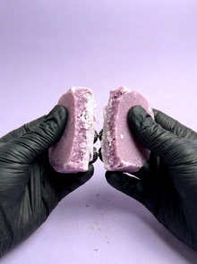 deux blocs de résine de cbd puissante Candy ice 